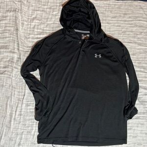UA hooded shirt Mens L